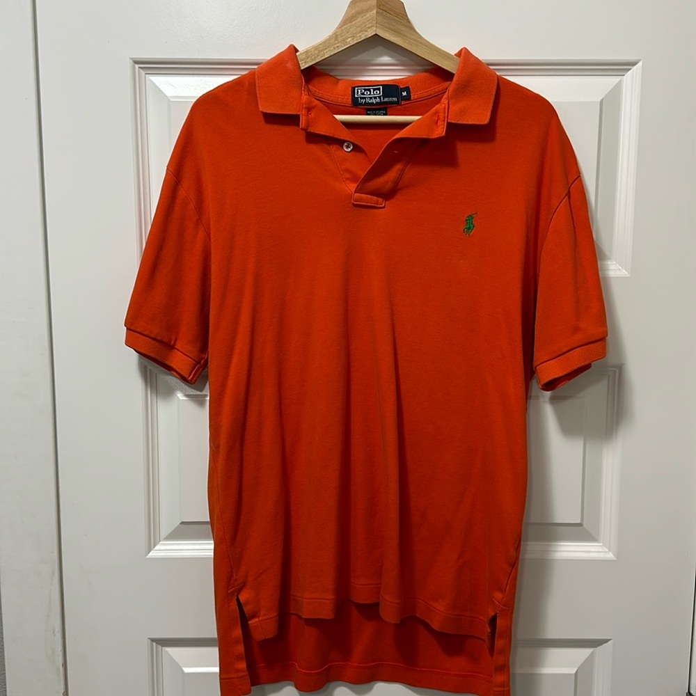 Polo by Ralph Lauren

Size Medium

Stain Free
Smoke free home